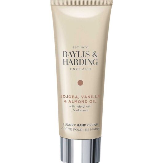 Baylis & Harding Signature Jojoba, Vanilla & Almond Oil Hand Cream 50ml