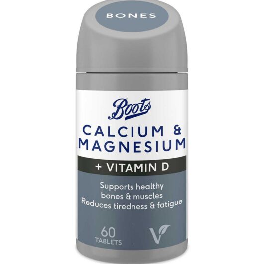 Boots Calcium + Magnesium 60 Tablets (1 Month Supply)