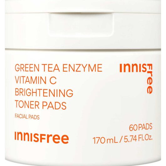 Innisfree Green Tea Enzyme Vitamin C Brightening Toner Pads 2.8Ml 60S