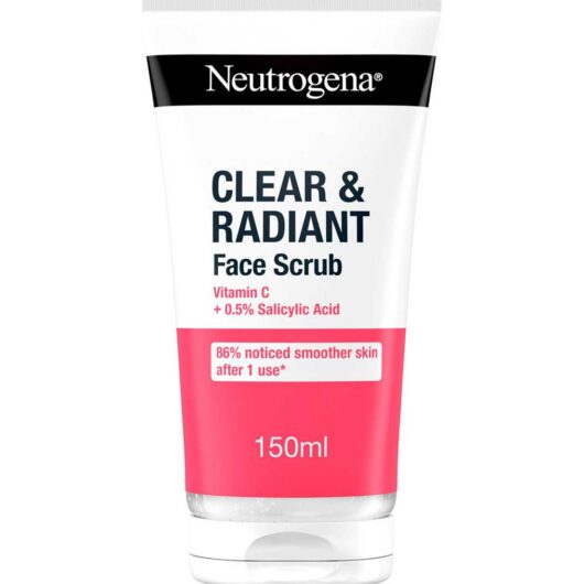 Neutrogena ® Clear & Radiant Face Scrub Daily Exfoliator With Vitamin C (1X 150Ml)