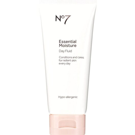 No7 Essential Moisture Day Fluid Moisturiser 100ml