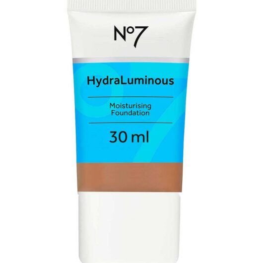 No7 Hydraluminous Moisturising Foundation Spf15 30Ml Cool Ivory