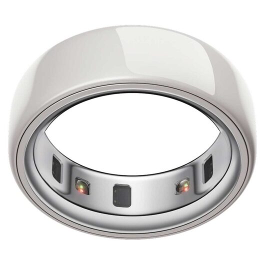Oura Ring 4 Ceramic Cloud Size 6