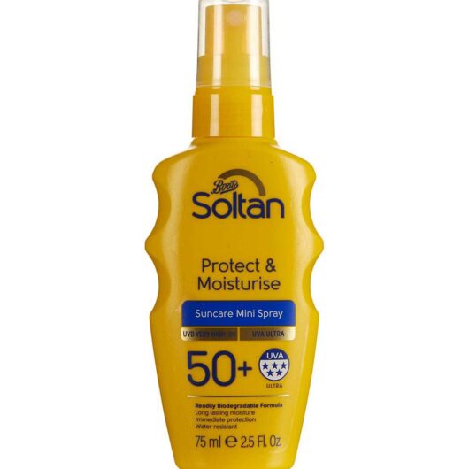 Soltan Protect & Moisturise Mini Suncare Spray Spf50+ 75ml