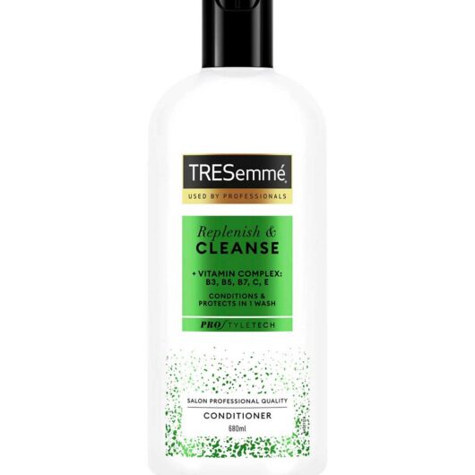 Tresemme Tresemmé Conditioner Replenish & Cleanse 680ml